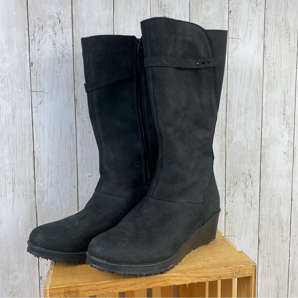 Eddie Bauer Womens Boots 10 Lodge Wedge Black Leather Zip Stretch Calf Free Heat